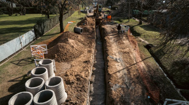 Avanzan con la pavimentación de una calle clave que conecta varios barrios