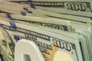 Dólar oficial: ahora prohíben operar en el financiero por 90 días