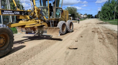 Más calles reparadas y una licitación clave para pavimentar una avenida central