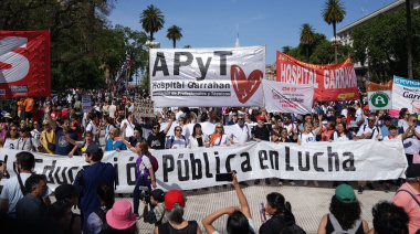 "Marcha de la bronca": Los residentes le dijeron que no al bono y el paro sigue