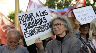 Marcha masiva y DNU aprobado: el día de la tensión en el Congreso