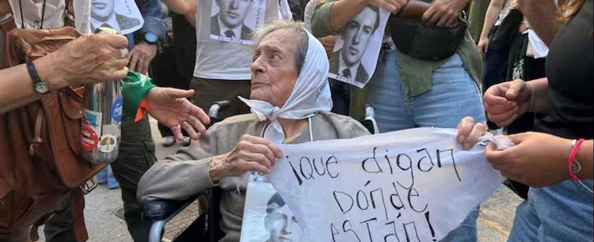 Una Plaza colmada y una consigna intacta: “¿Dónde están?”