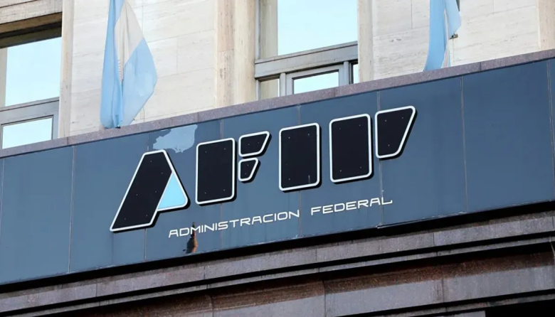 Ahora es oficial: El gobierno disuelve la AFIP y crea la ARCA