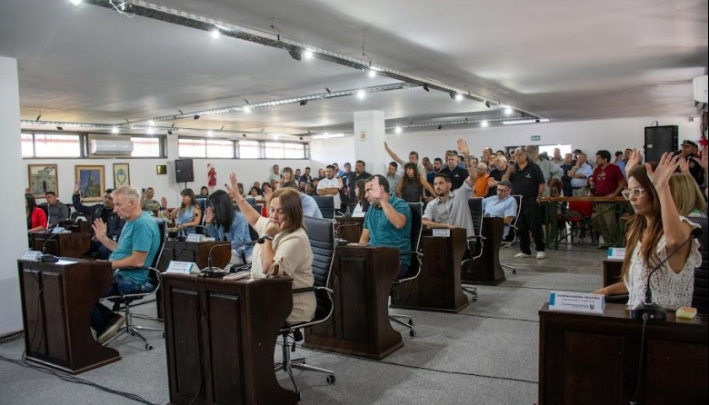 El oficialismo salió a respaldar la ruptura del contrato de transporte