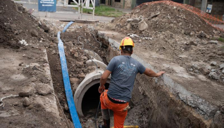 Desagües nuevos para Lamadrid: dónde avanza la obra y qué calles alcanza