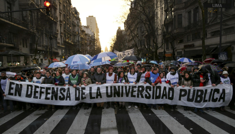 La Corte toma el caso y crece la tensión por el financiamiento universitario