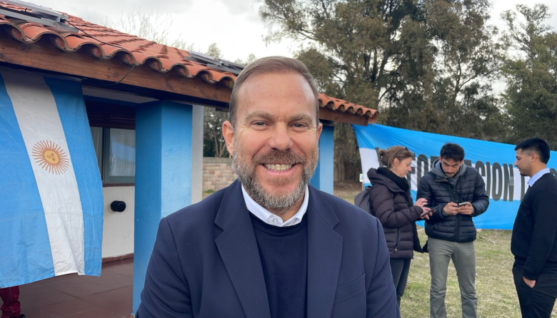 "Tenemos que unirnos para volver al Gobierno y que la gente vuelva a ser feliz"