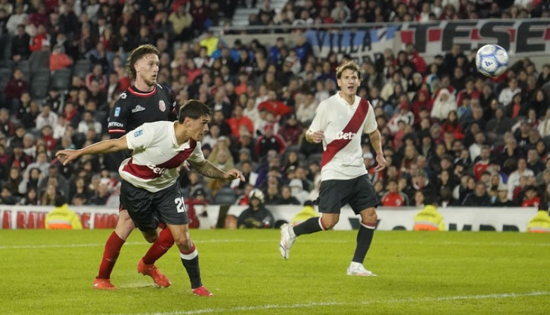 River volvió a caer y encendió todas las alarmas