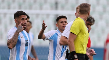 Escándalo en París: VAR anula gol de Argentina