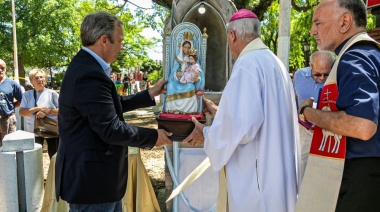 La Virgen de la Paz tiene su lugar en la plaza San Martín