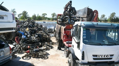 Ruidos molestos bajo control: San Vicente destruye motos en infracción