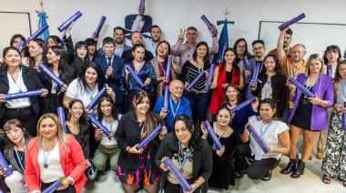 "Nos llena de orgullo": Cascallares celebró a la cuarta camada de egresados de la UNaB