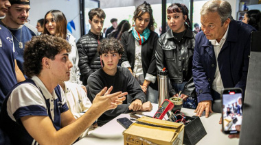 Más de 140 estudiantes ya se sumaron al Club de Robótica de la UNaB