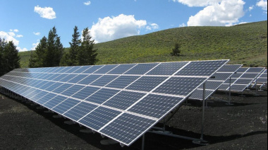 La primera fábrica nacional de paneles solares es todo un hecho: energía limpia hecha en Argentina