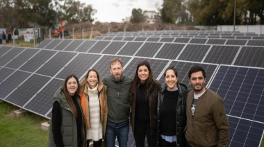 Un parque solar que transforma el barrio