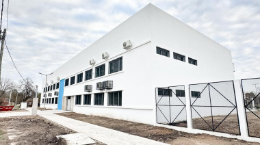 Un nuevo edificio escolar empieza a tomar forma en Parque Americano
