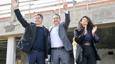 Kicillof visitó el nuevo Polo Educativo que transformará La Carolina