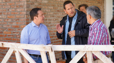 Cuatro escuelas de El Rocío, con cloacas nuevas