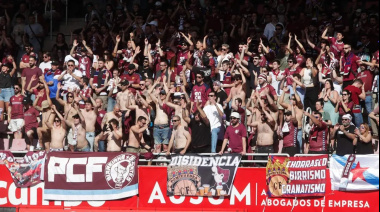 La “marea granate” que prepara Lanús para Asunción