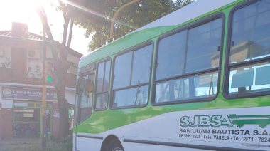 Caos en Varela: cortan accesos y cruzan un colectivo en las vías