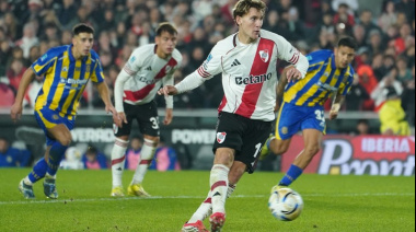 River sufrió, ganó y está en la final