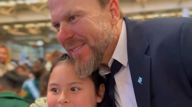 Los chicos de Ezeiza emocionaron con su mirada sobre la Patria
