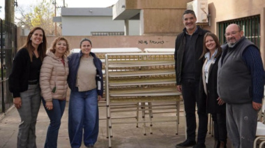 La Secundaria N° 9 suma nuevo mobiliario