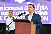 Andrés Watson: "El compromiso y la valentía de salir a la calle todos los días”