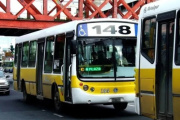 Golpe al bolsillo: suben los boletos de colectivo en el AMBA desde mayo
