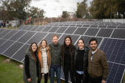 Un parque solar que transforma el barrio