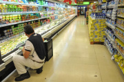 Feriado trasladado: qué pasa con los comercios y el pago de quienes trabajen