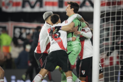 River sobrevivió luego de la agonía y sigue vivo