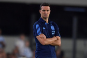 Scaloni ajusta las piezas rumbo al Mundial
