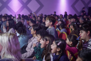 Más de 15 mil vecinos colmaron el teatro municipal