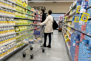 La inflación baja, pero el sueldo no alcanza