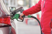 El combustible vuelve a empujar los precios