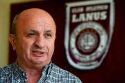 Lanús quiere que la promoción vuelva a Primera