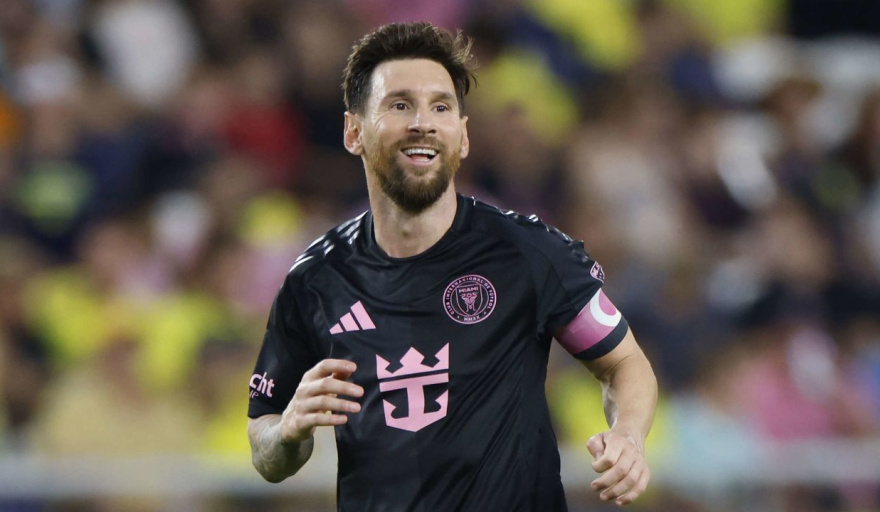 Messi llegó a los 900 goles