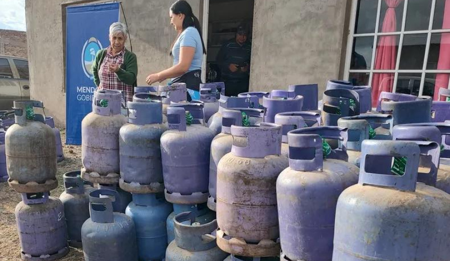Zona Fría: el cambio que deja a miles sin subsidio para garrafas